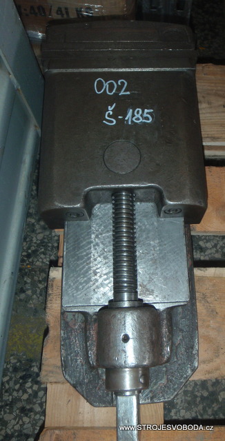 Svěrák strojní 185mm (PA173628.JPG)